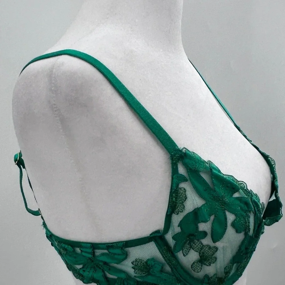 Victorias Secret brand victoria